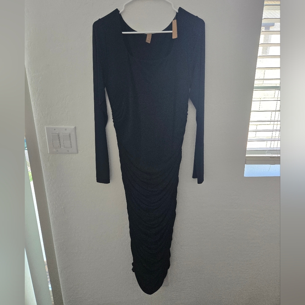 Elegant Black Long Sleeve Dress